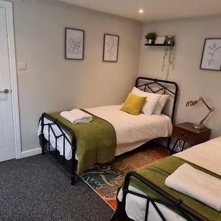 Morris Lodge, Southampton - 1 Bedroom, Free Wifi & Parking Exterior photo